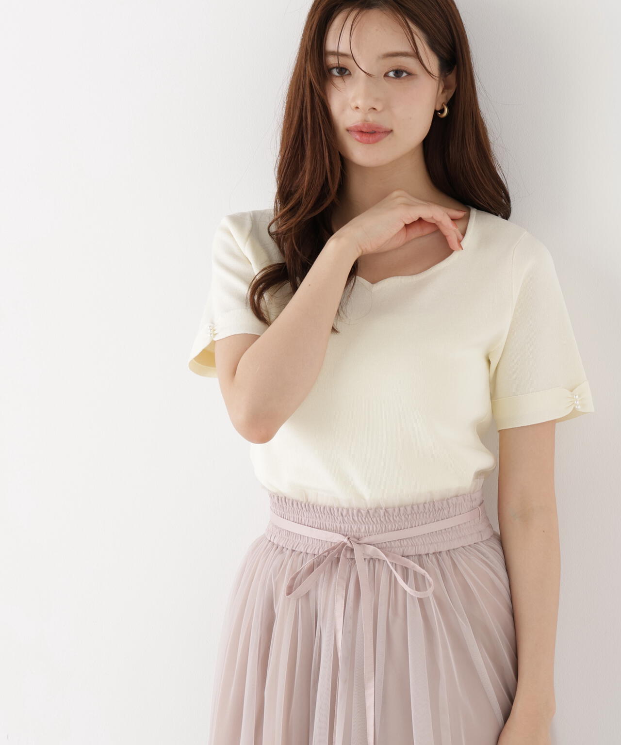 リボン付き 半袖ニットトップス アイボリー 袖リボン総針ニットトップス | PROPORTION BODY DRESSING