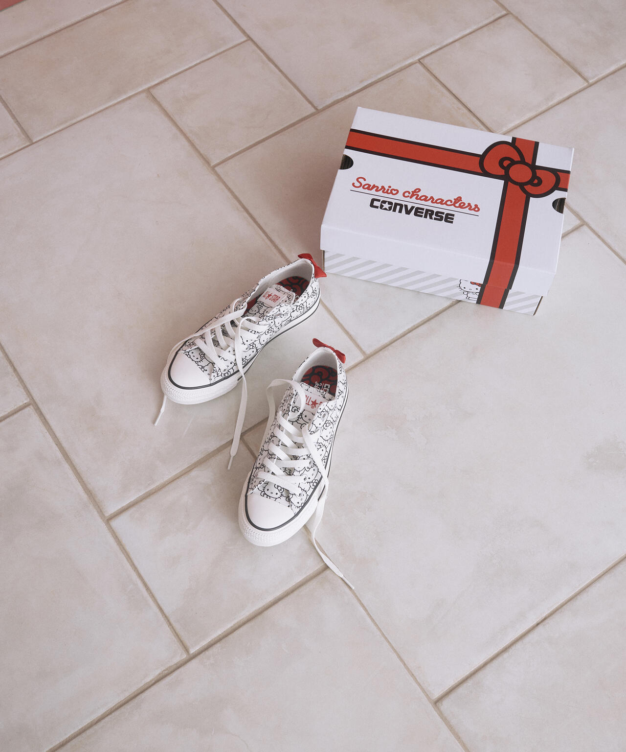 CONVERSE ALL STAR OX HELLO KITTY シューズ | PROPORTION BODY