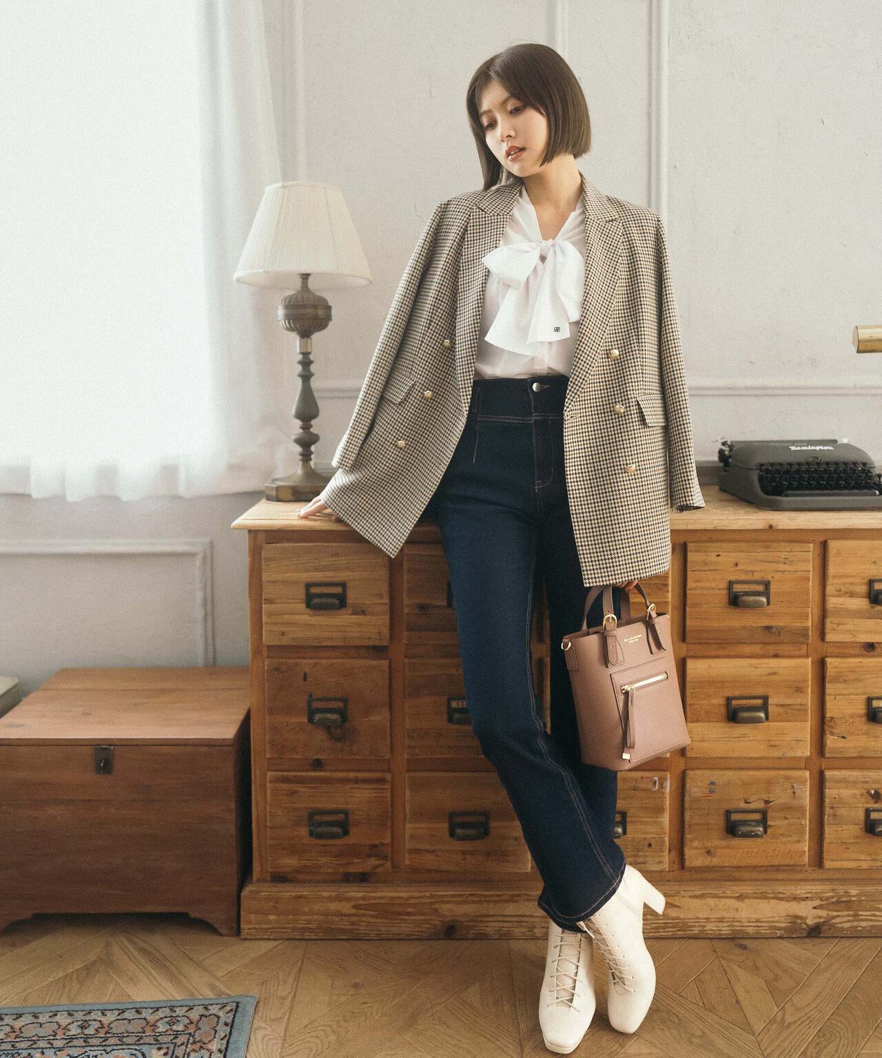 【美人百花11月号 宮田聡子さん着用商品】レースアップブーティ