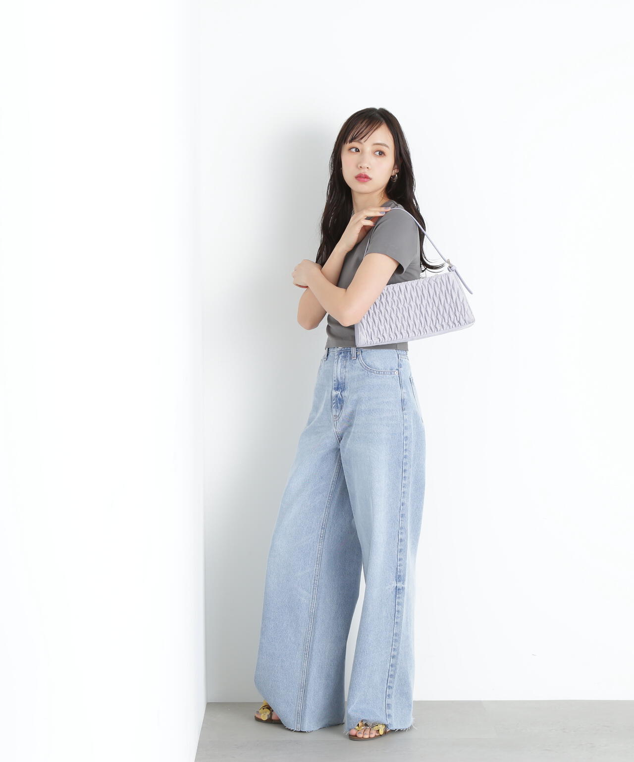 160cm 着用サイズ：FR