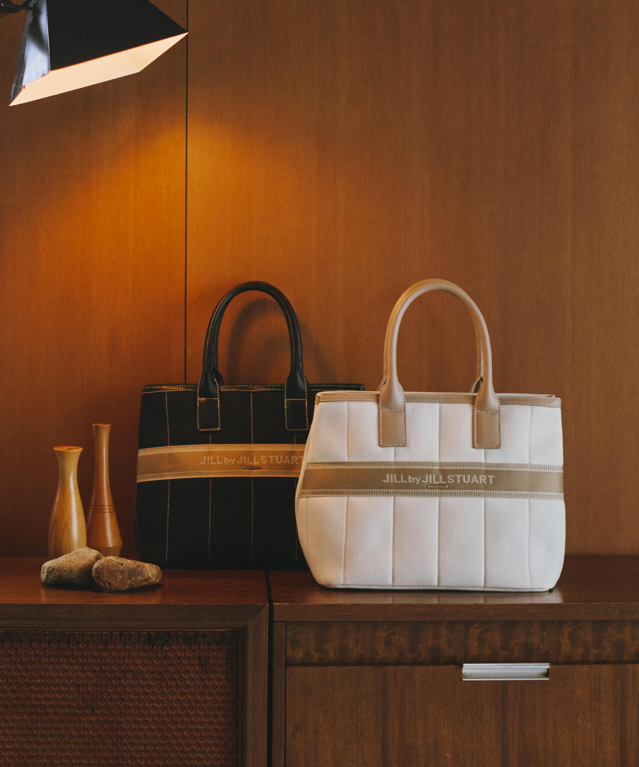 016abe02-1005-5b4a-b62a-c4e3948ca0fd_Image