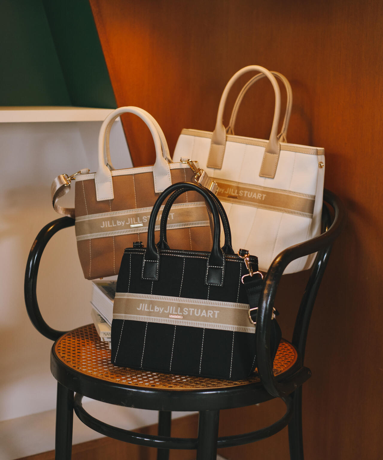 a951e1d6-4573-5832-8878-60b2259b6034_Image