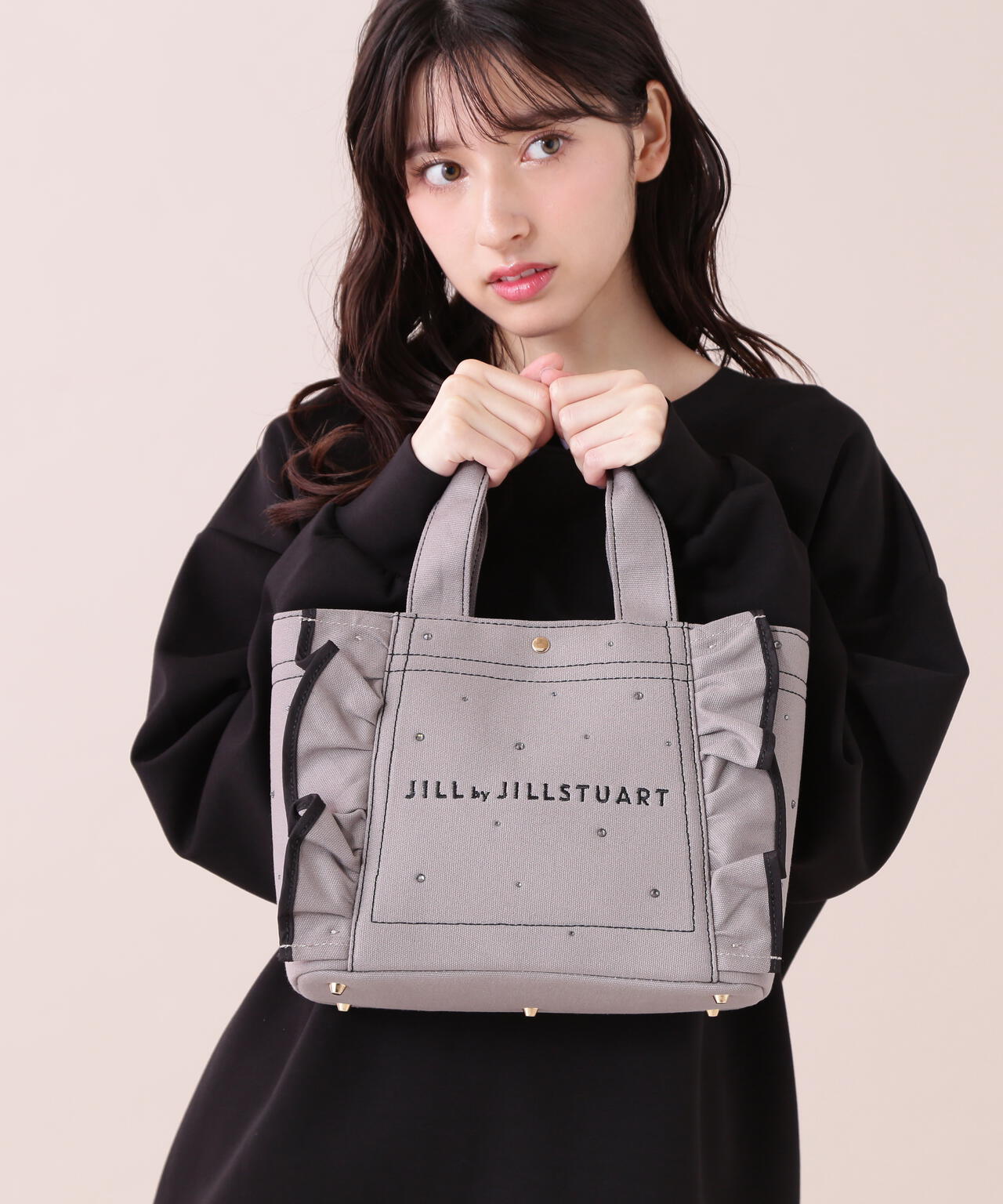 WEB限定：ビジューフリルトート　