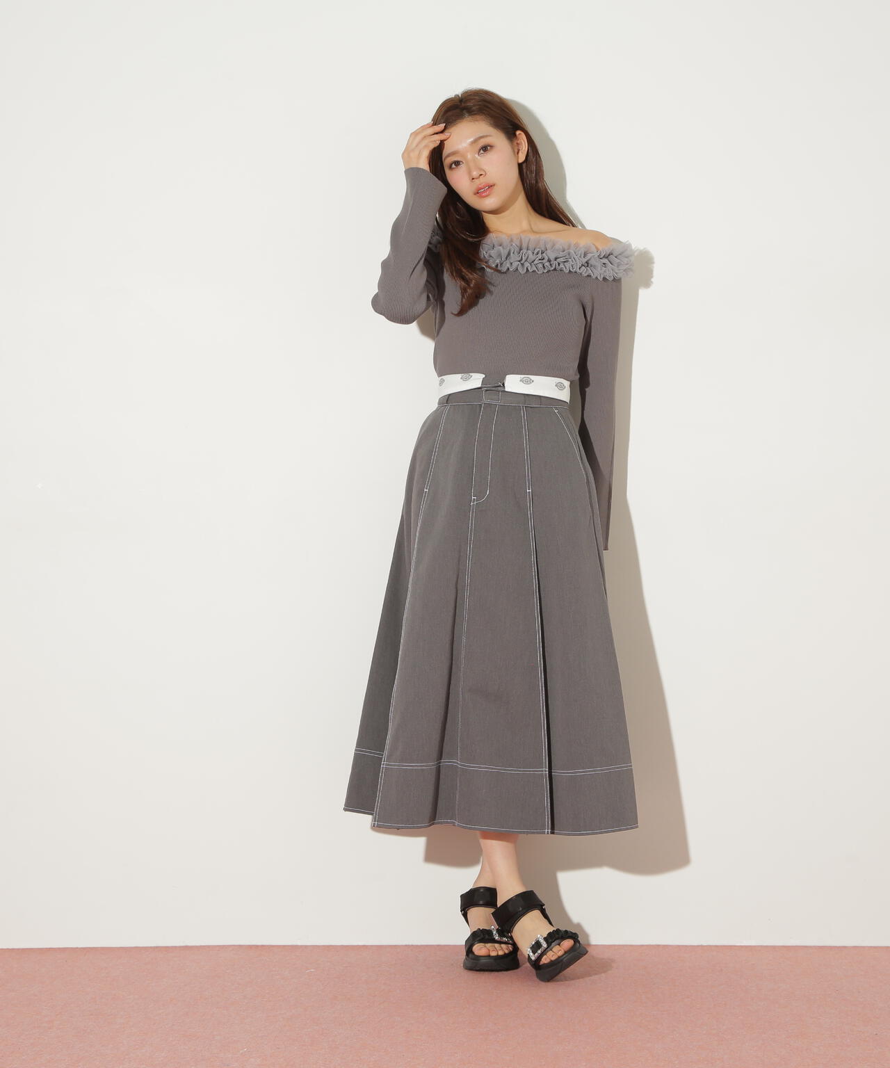「Dickies × JILL by JILL STUART」別注ステッチロングスカート