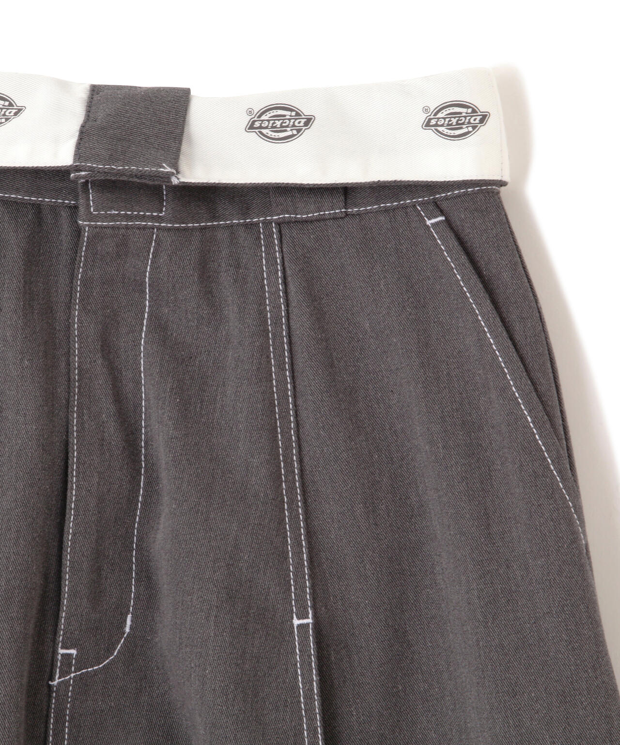 「Dickies × JILL by JILL STUART」別注ステッチロングスカート