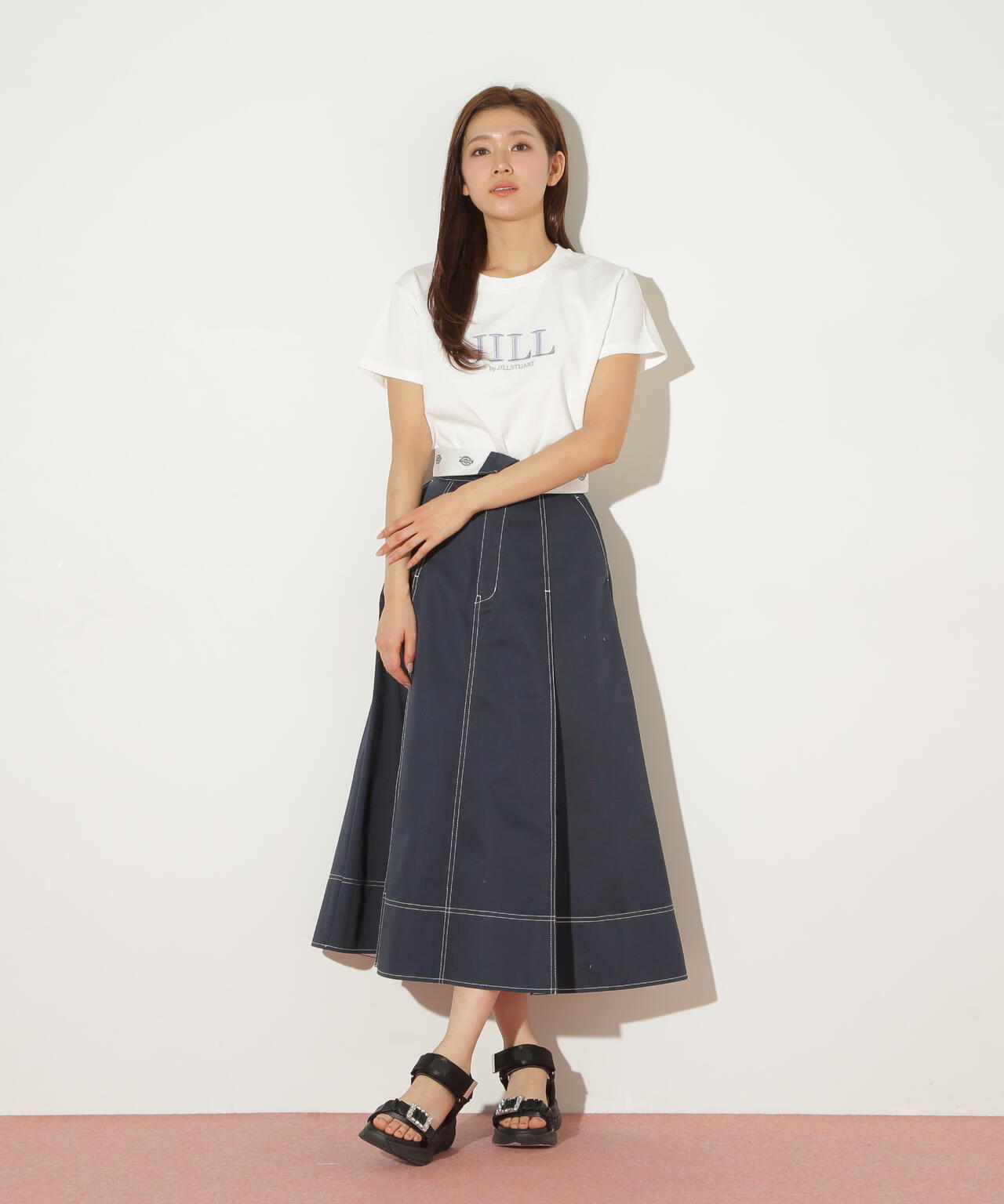 「Dickies × JILL by JILL STUART」別注ステッチロングスカート