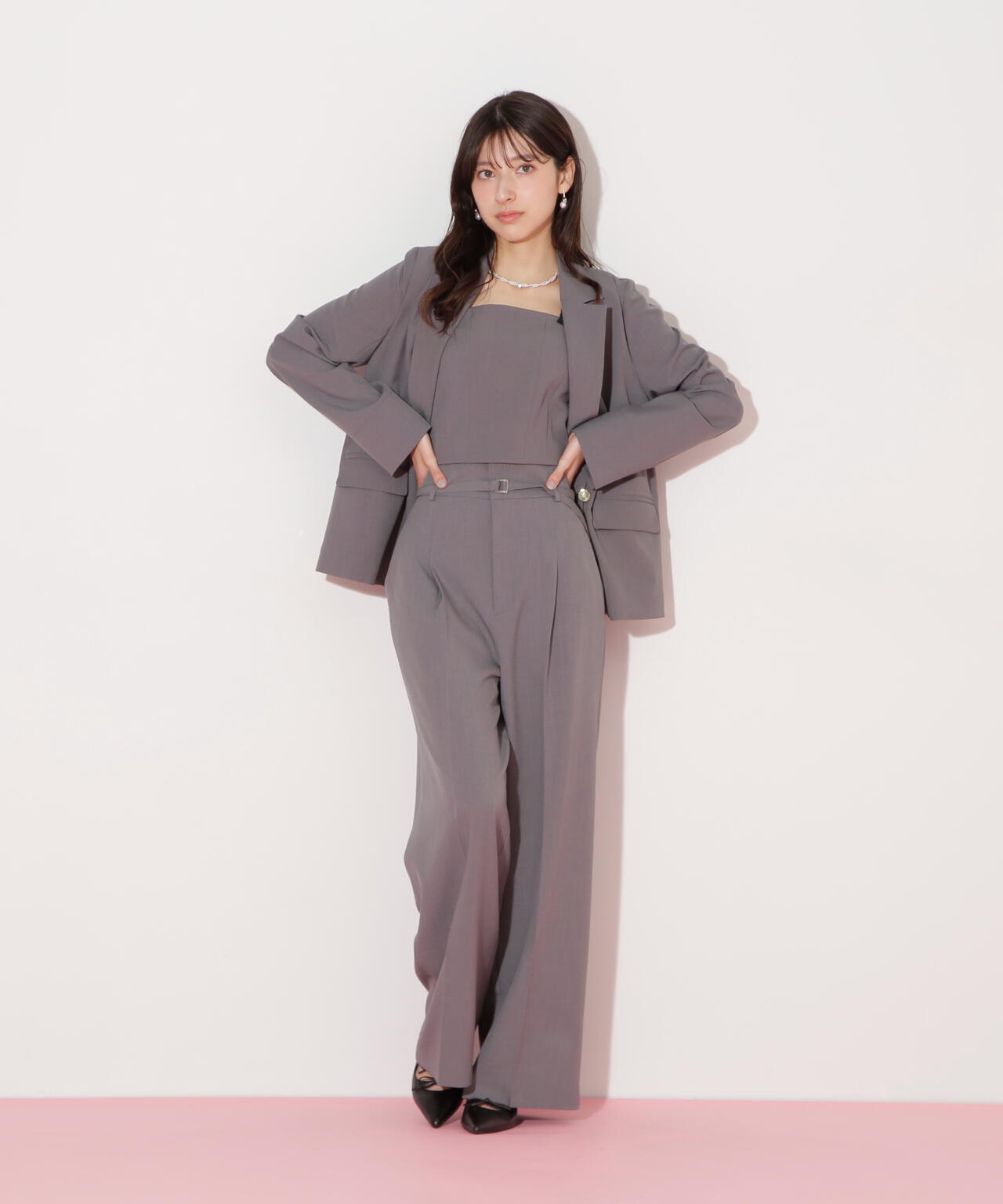 55d9b85f-fedc-5780-bd7d-5317879aa46f_Image