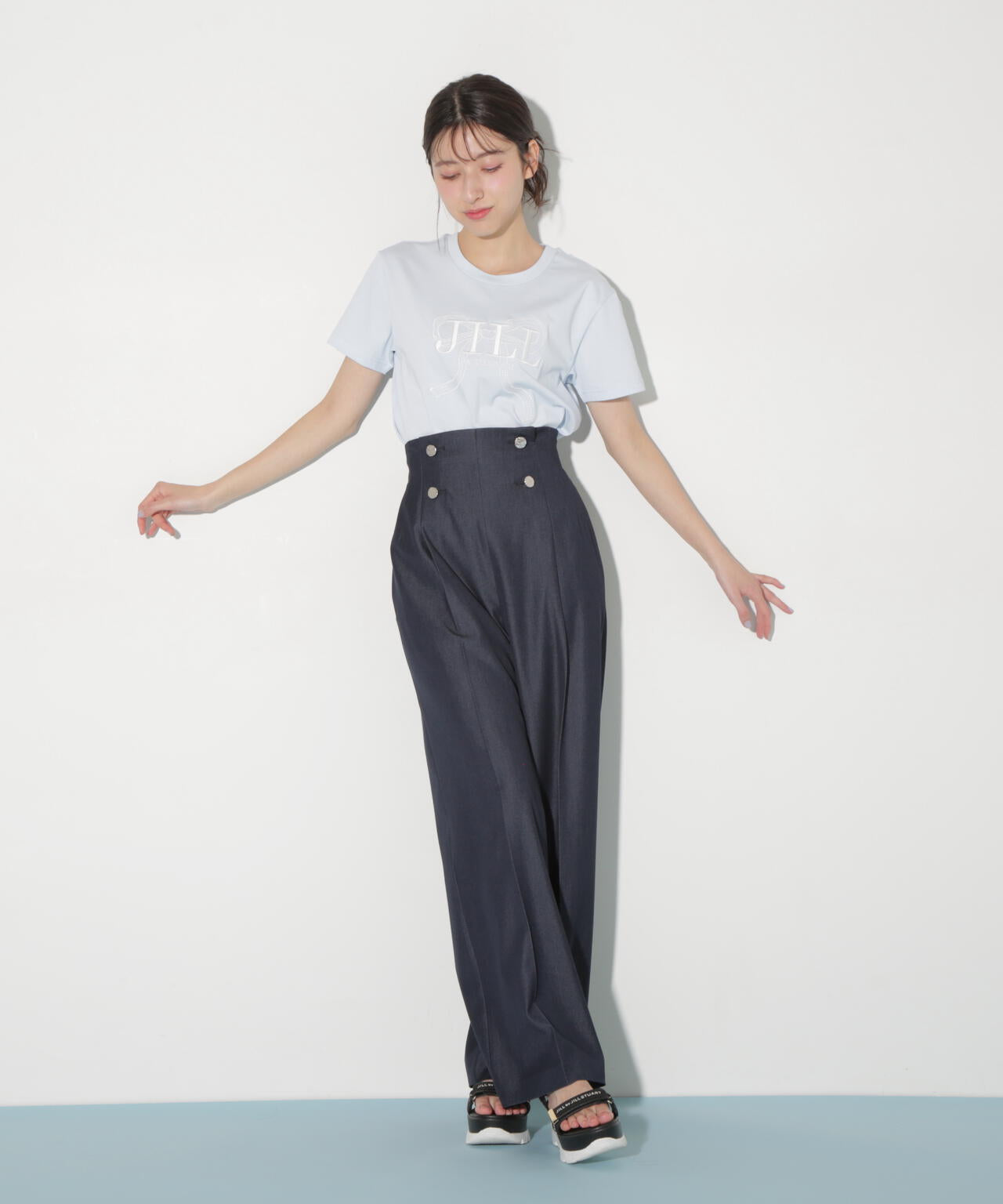 10d9fd03-2919-5216-8167-b382afe4e194_Image