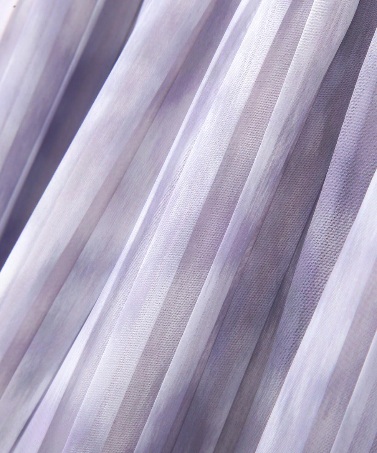 スリットネックプリーツワンピース