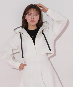 c6d9e57c-7f4a-5213-95cc-8000dd9f3d31_Image