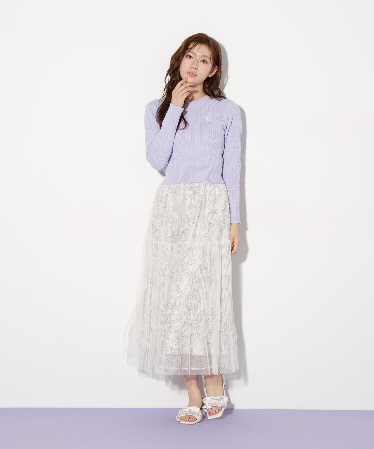 チャコールニットみゅー様 TIME SALE】フラワー柄クルーネックニット 49AV JUNKO SHIMADA