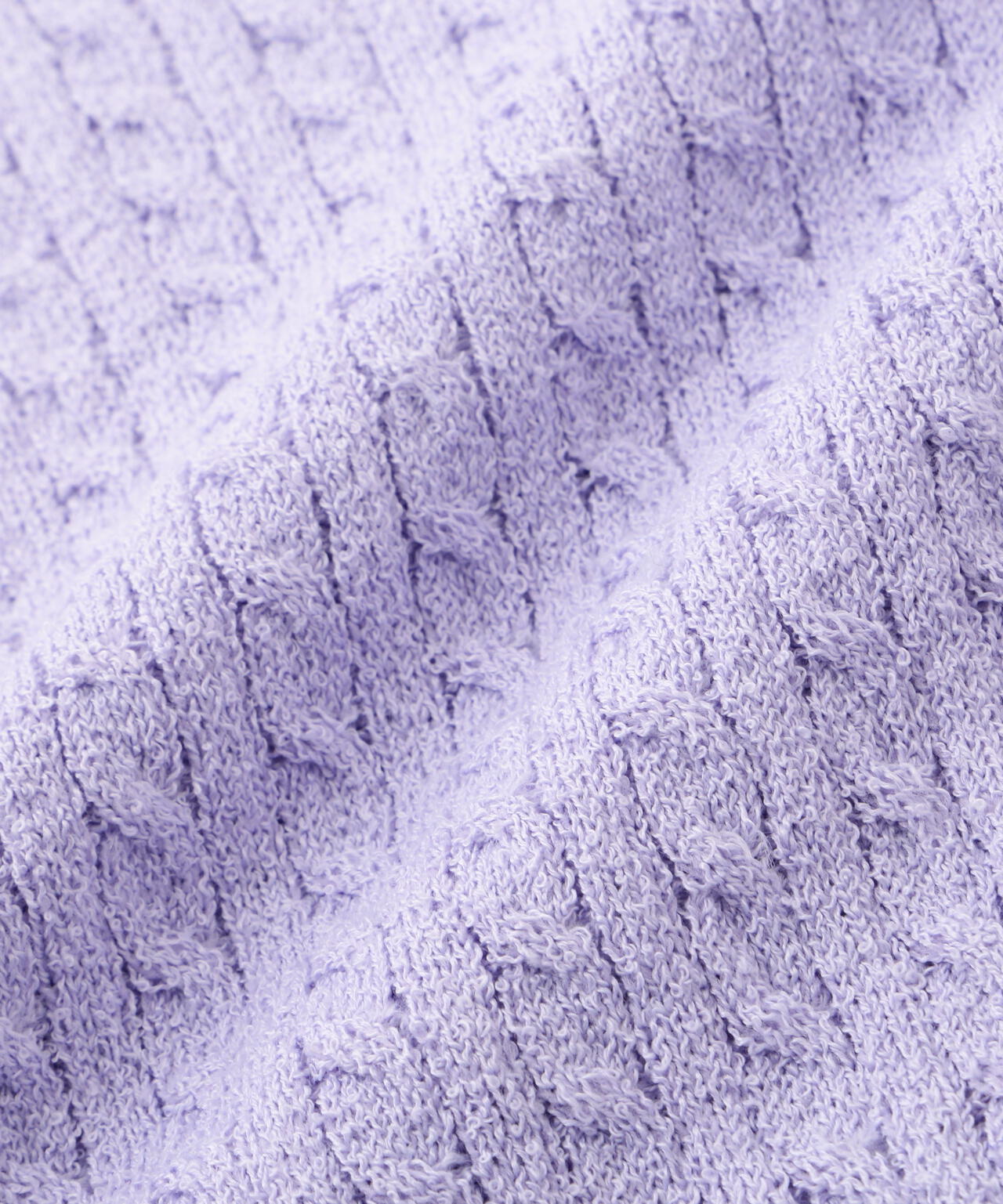 ミニブークレーケーブルニット