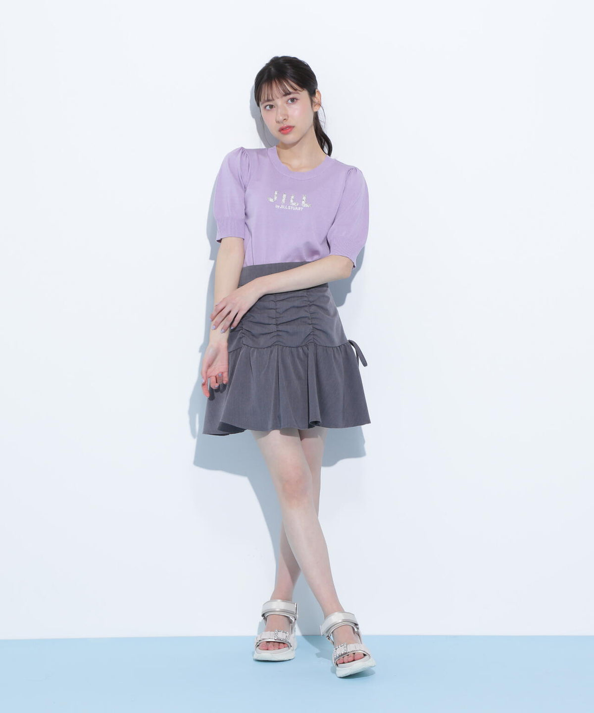 パールミニロゴパフスリーブニットトップス
