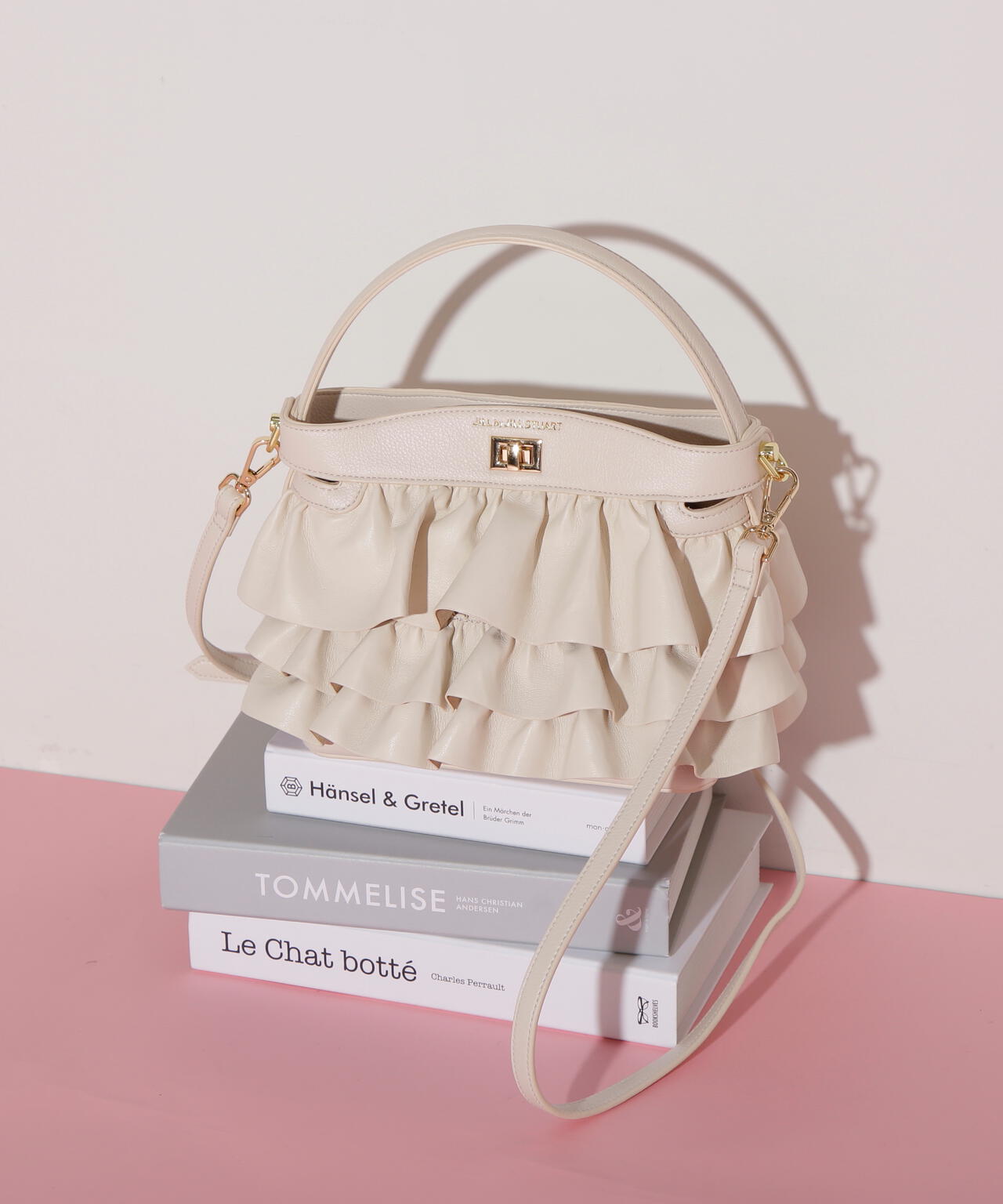 62f8c573-9000-5fe5-80ad-2d4729f58032_Image