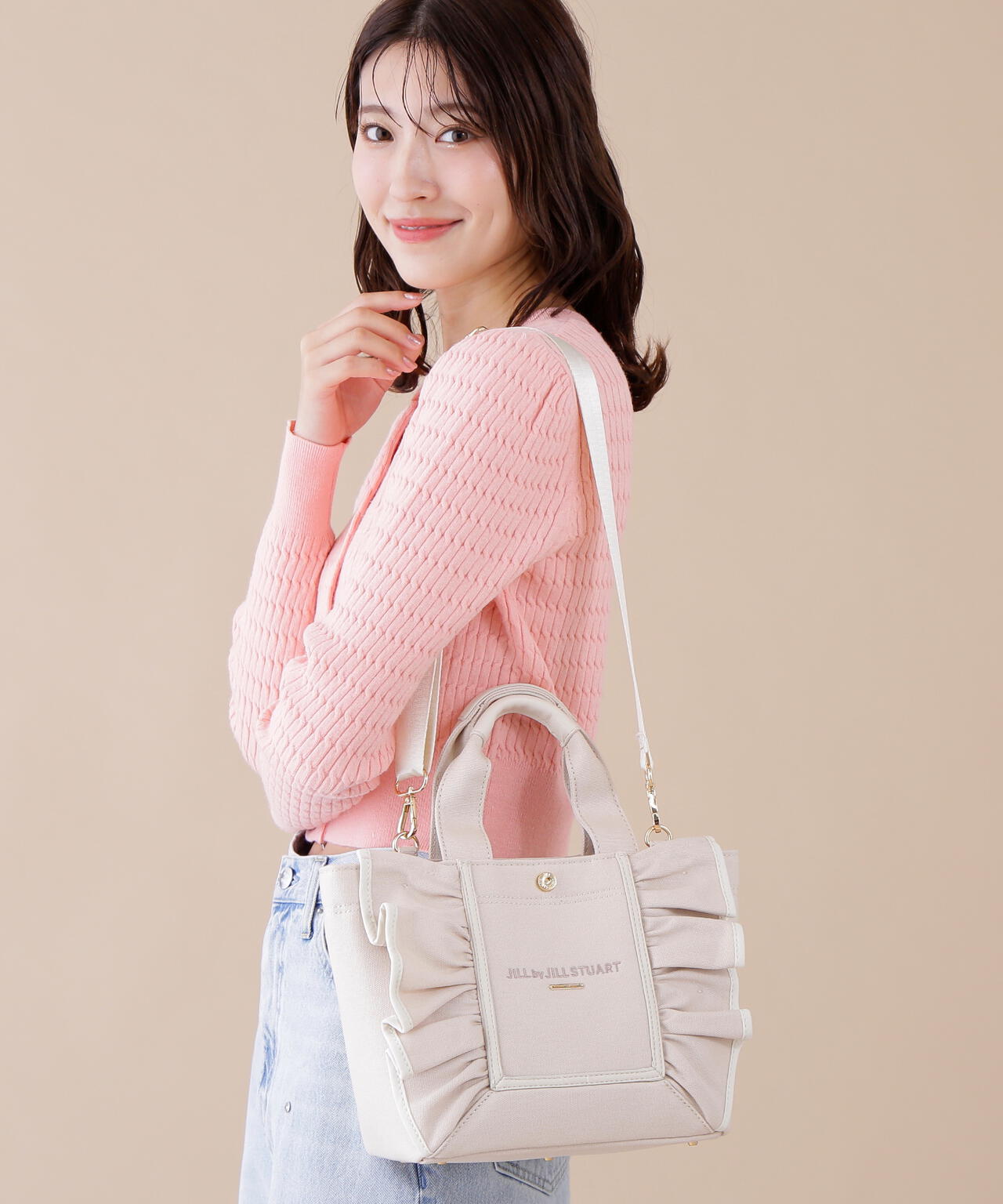 6206f407-ed26-52b0-9403-0ba7a551cde6_Image