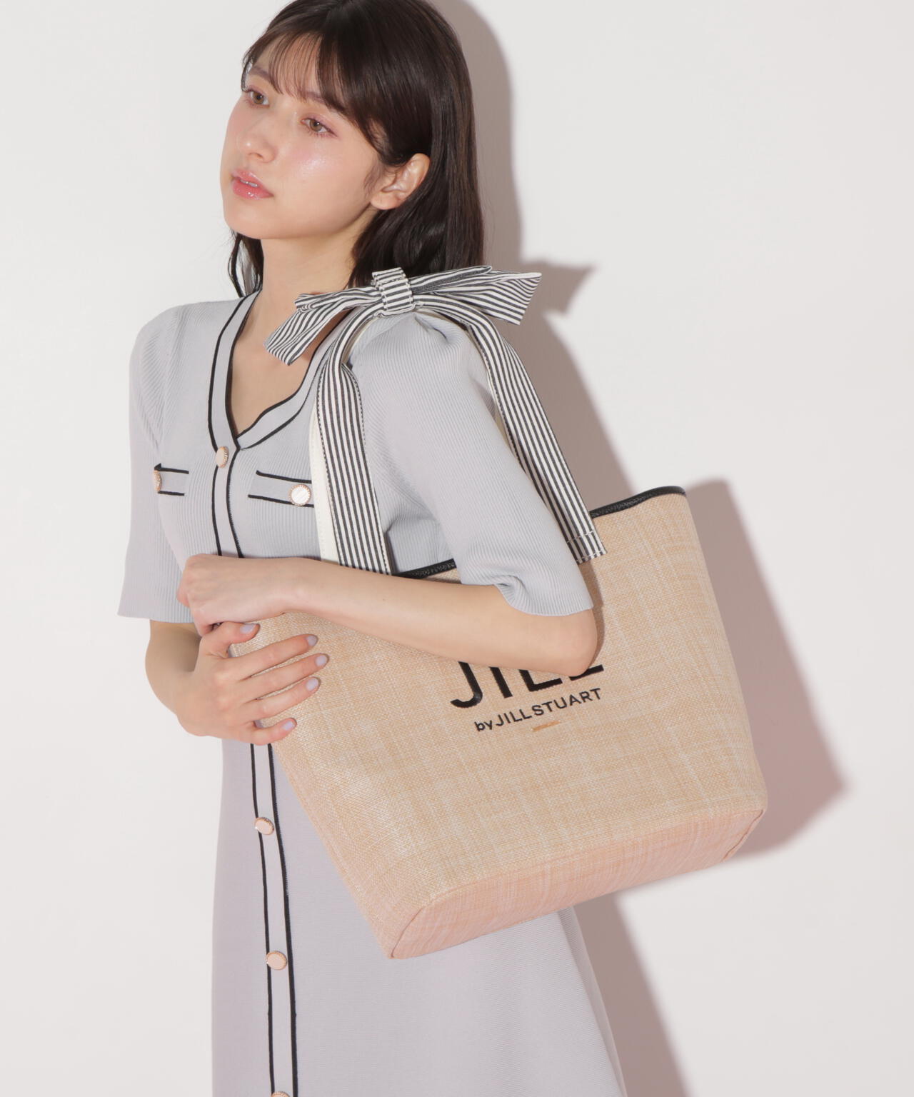 b2584177-6e12-5f32-9c1c-fd8f612bb95b_Image