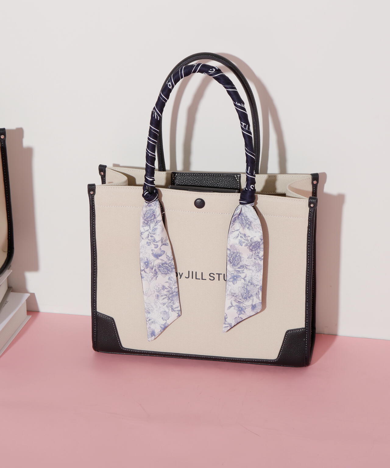 4ed8e476-22c6-500e-9683-af27afc9c5ff_Image