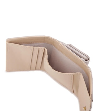 4bfe1815-52fb-5706-89a7-701e6413e41e_Image