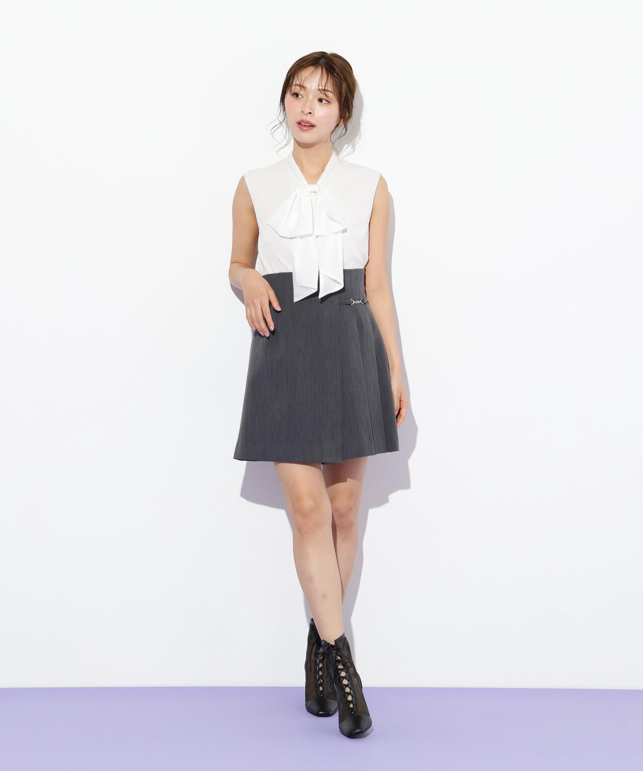 ビッグボウタイブラウス