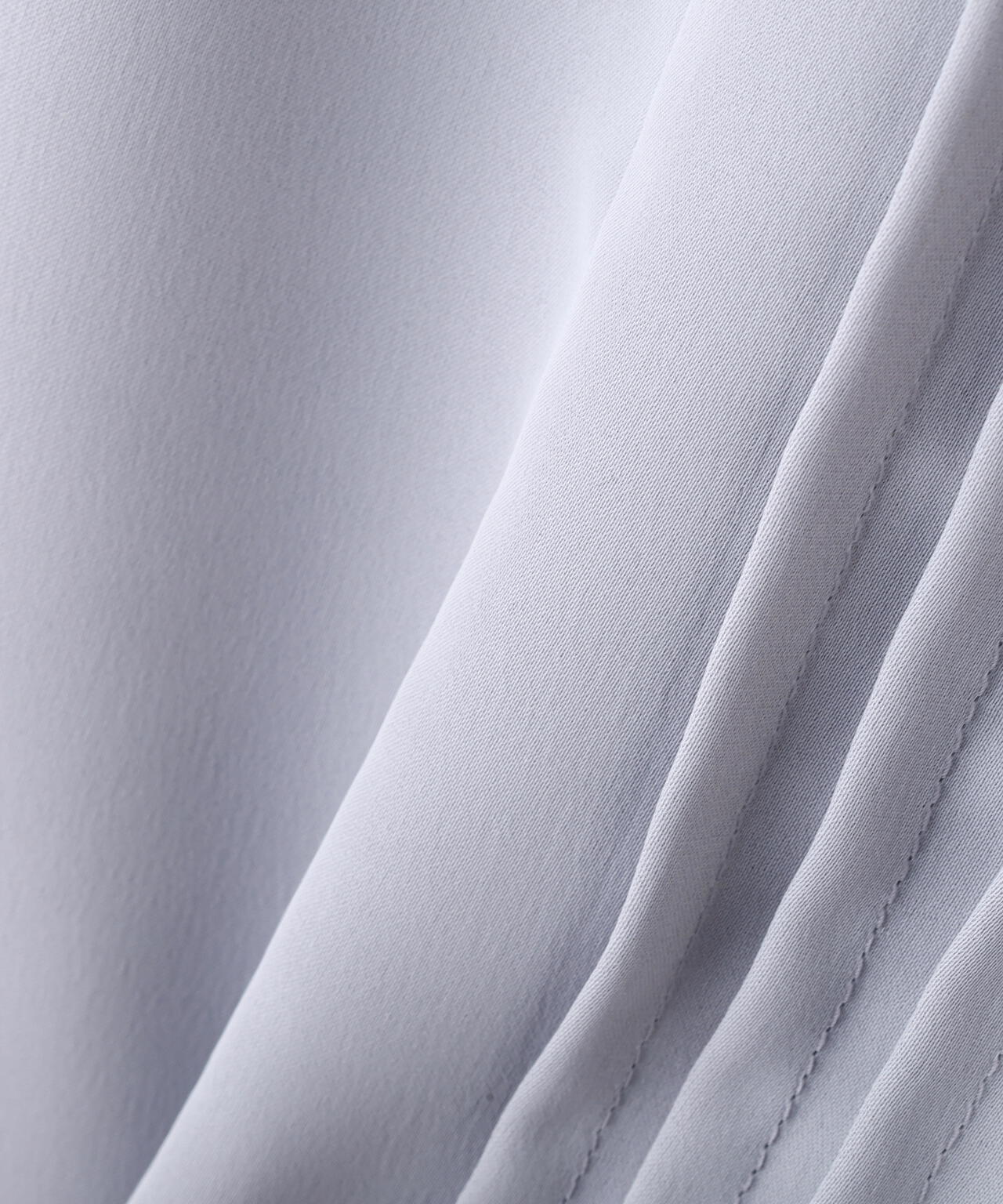 リボン付きピンタックノースリーブブラウス