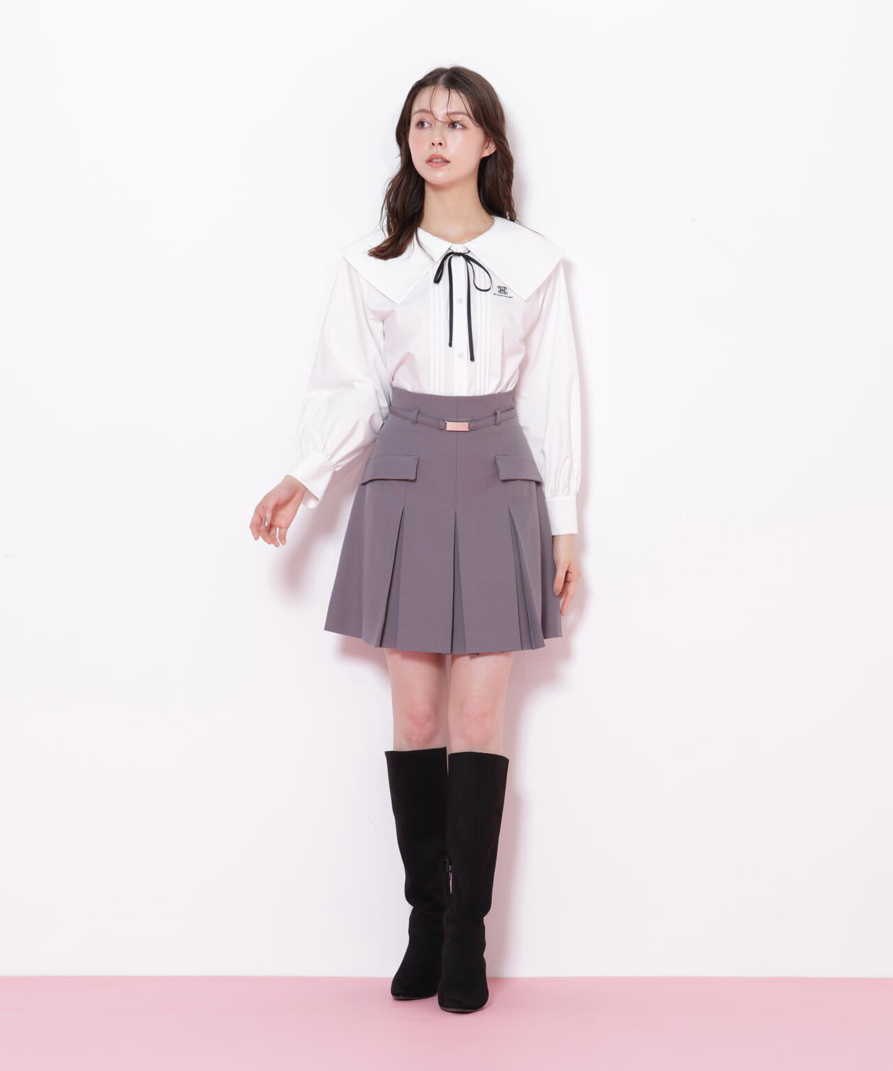 ビッグカラー短丈ブラウス