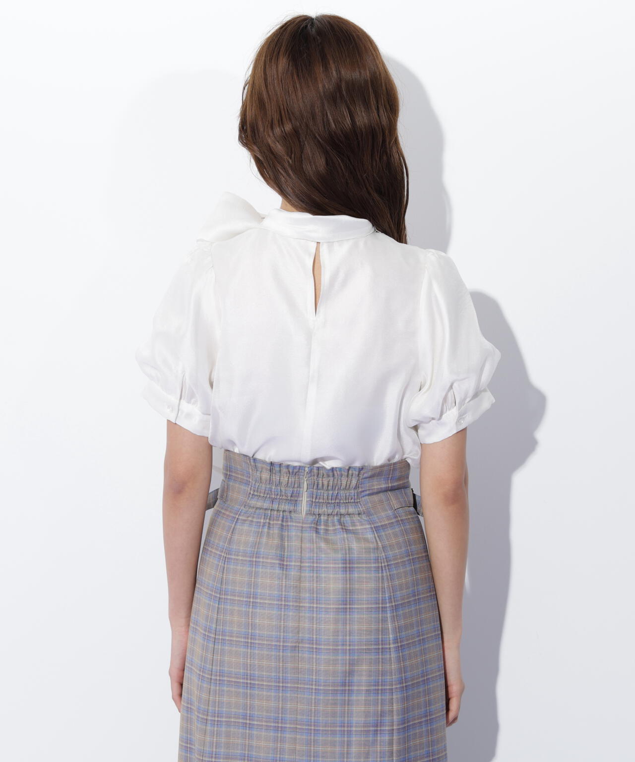 バルーンスリーブボウタイブラウス