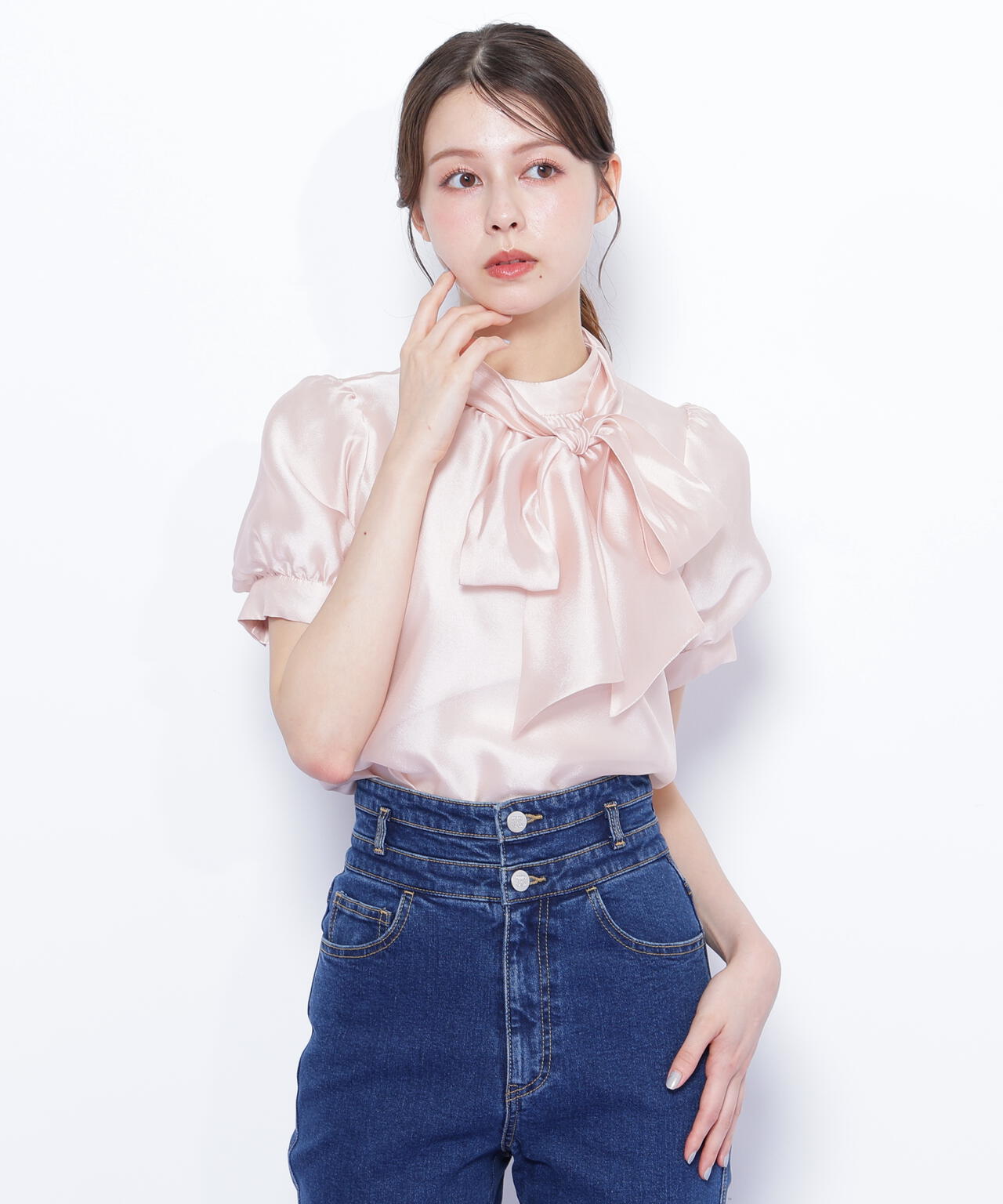 バルーンスリーブボウタイブラウス