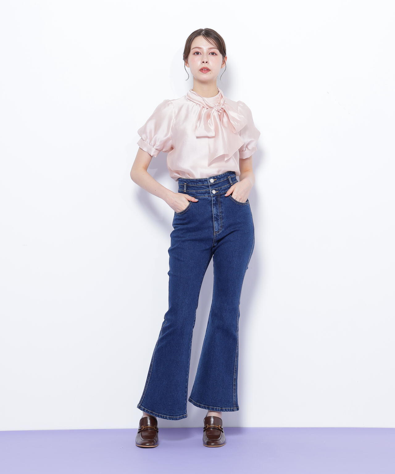 バルーンスリーブボウタイブラウス
