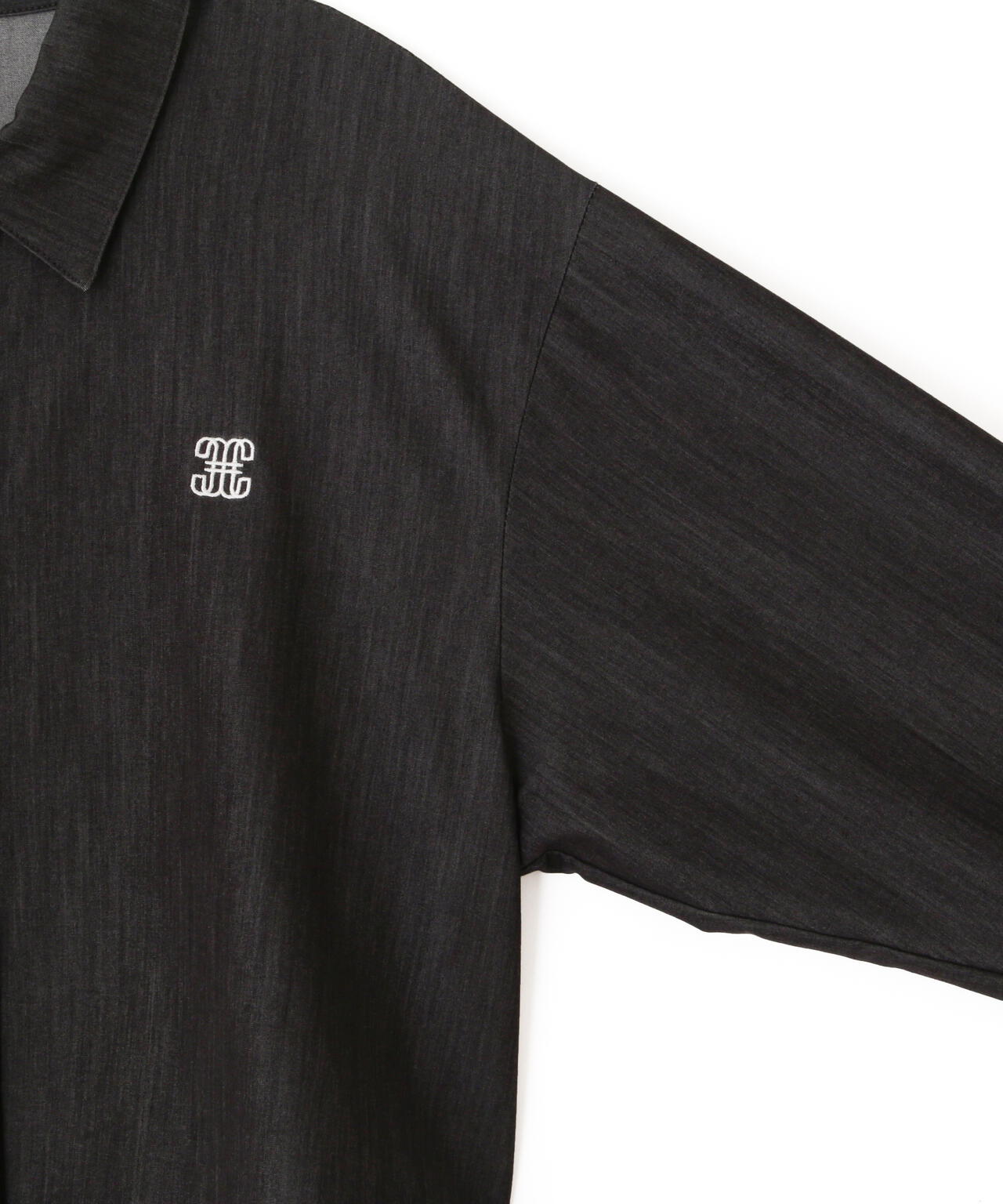 アイコニック袖リボンブラウス