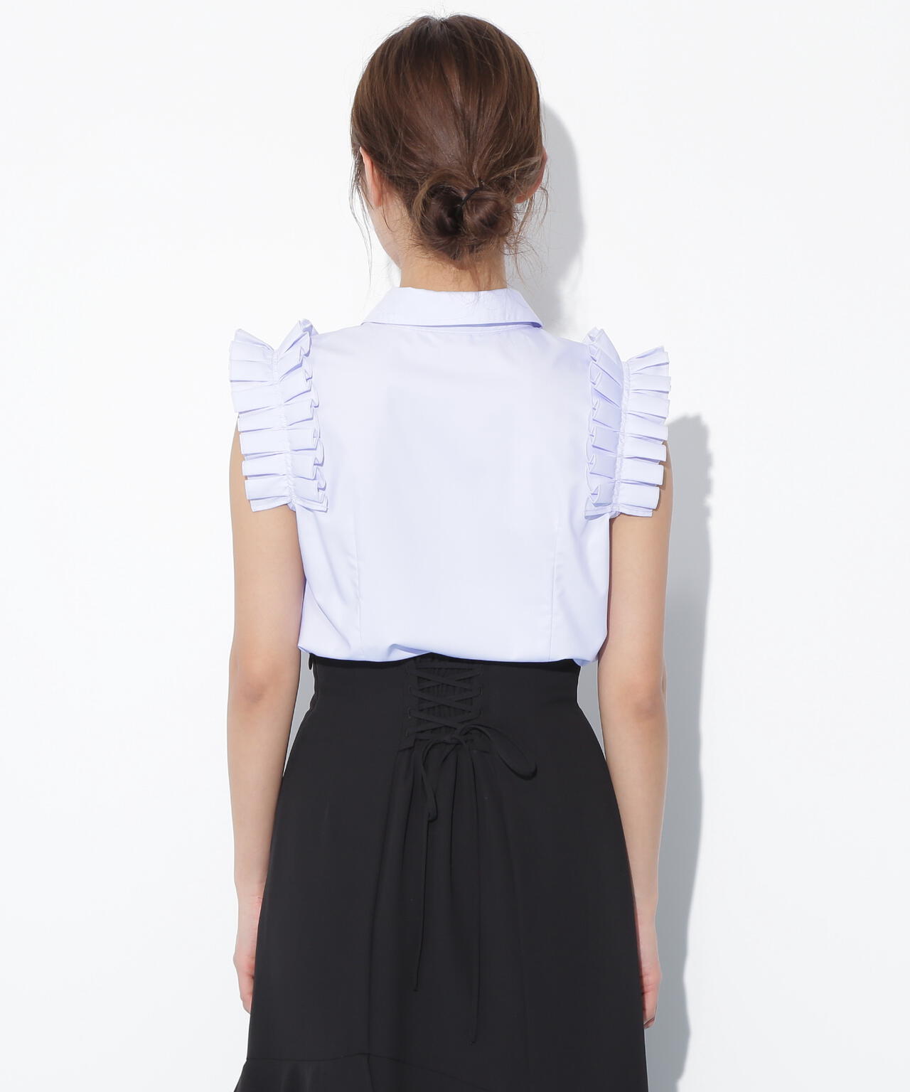 ショルダーフリルブラウス