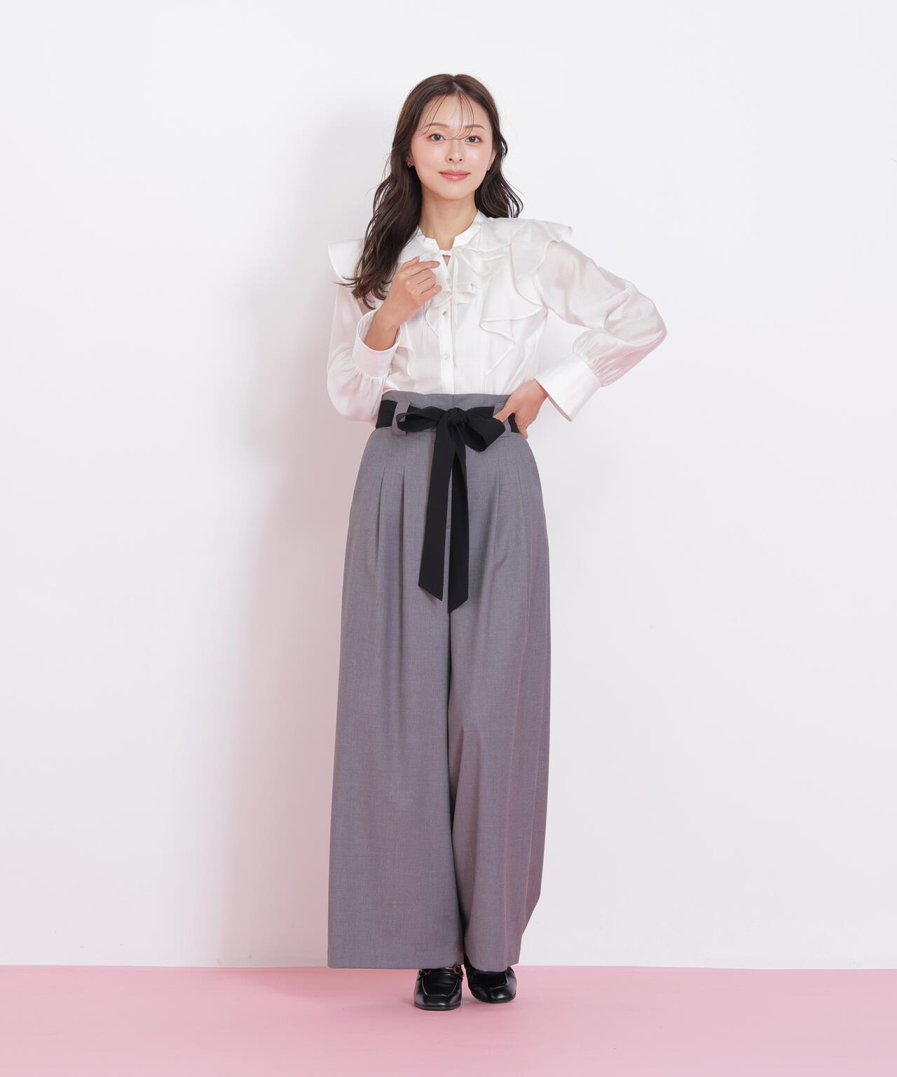 長袖ラッフルブラウス | JILL by JILL STUART（ジル バイ ジル