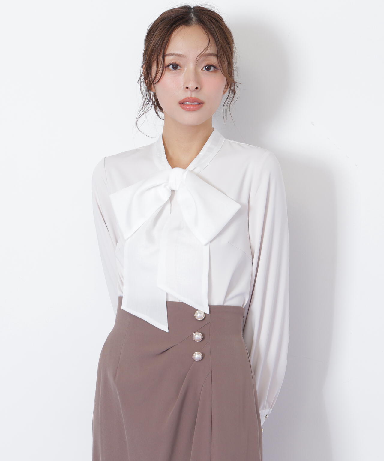 ビッグボウタイブラウス | JILL by JILL STUART（ジル バイ ジル