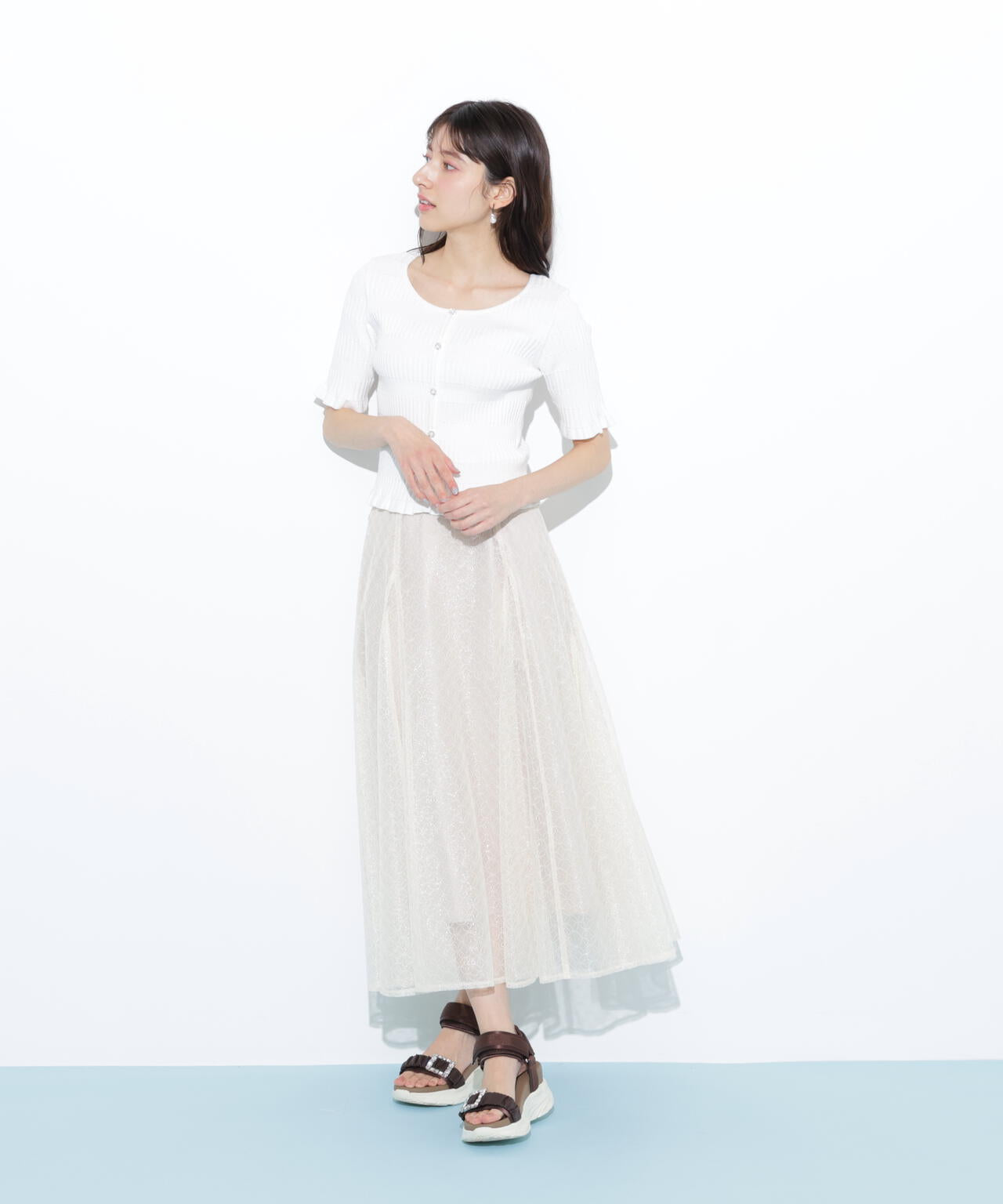 シャイニーレースフレアスカート