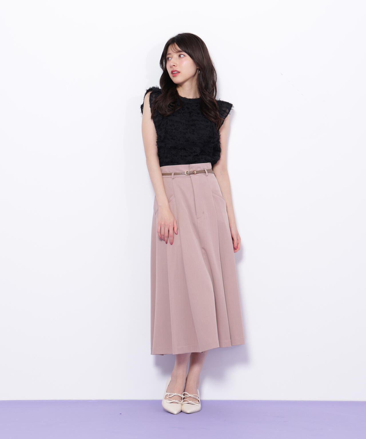 ベルト付タックフレアスカート