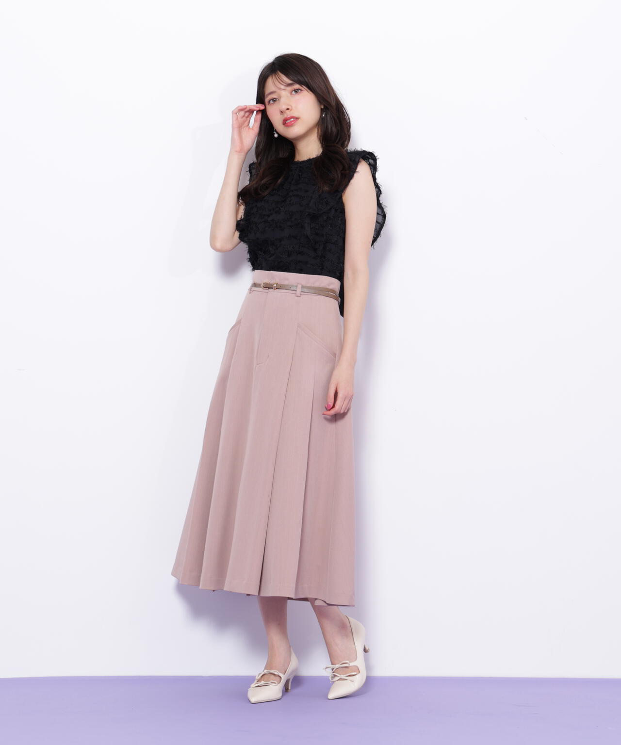 ベルト付タックフレアスカート