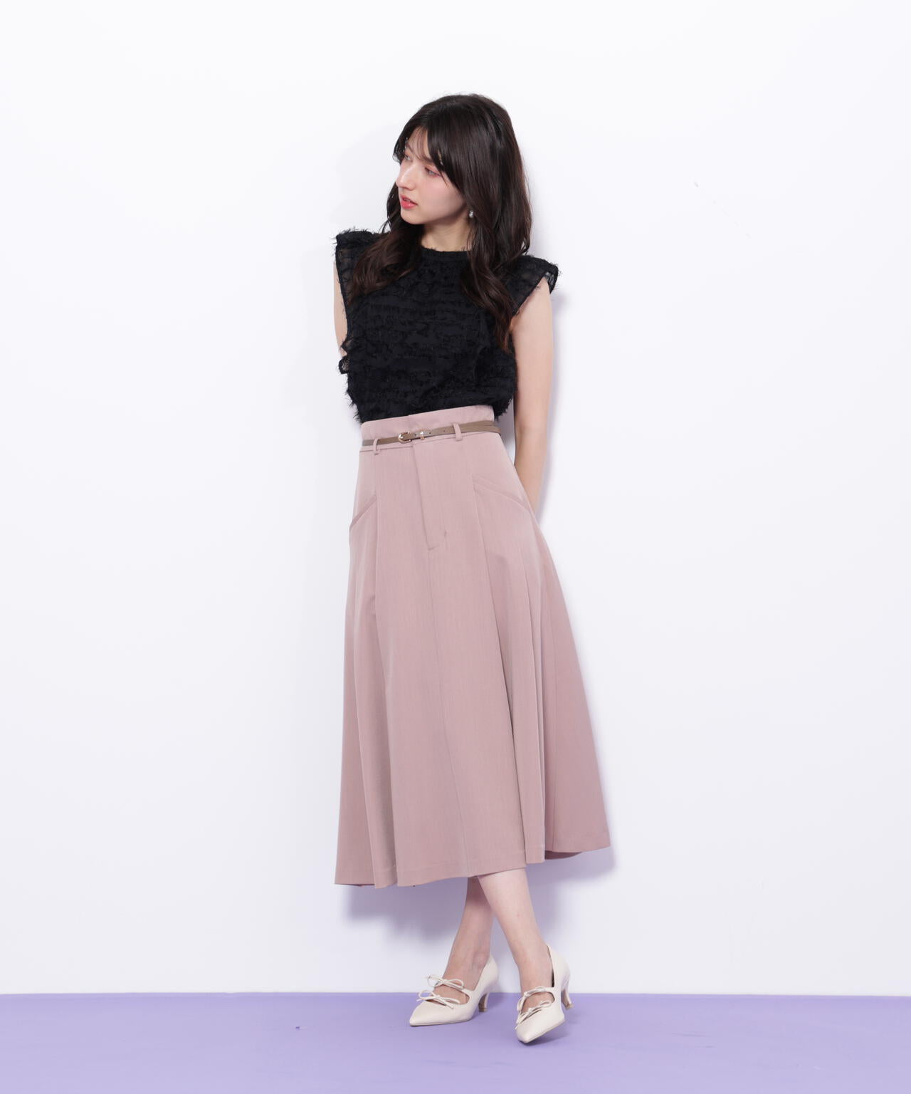 ベルト付タックフレアスカート