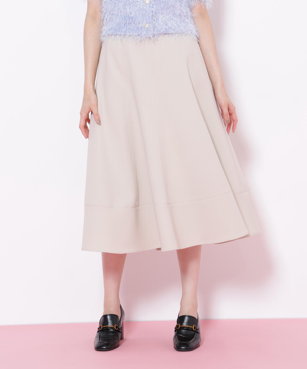 ステッチフレアスカート