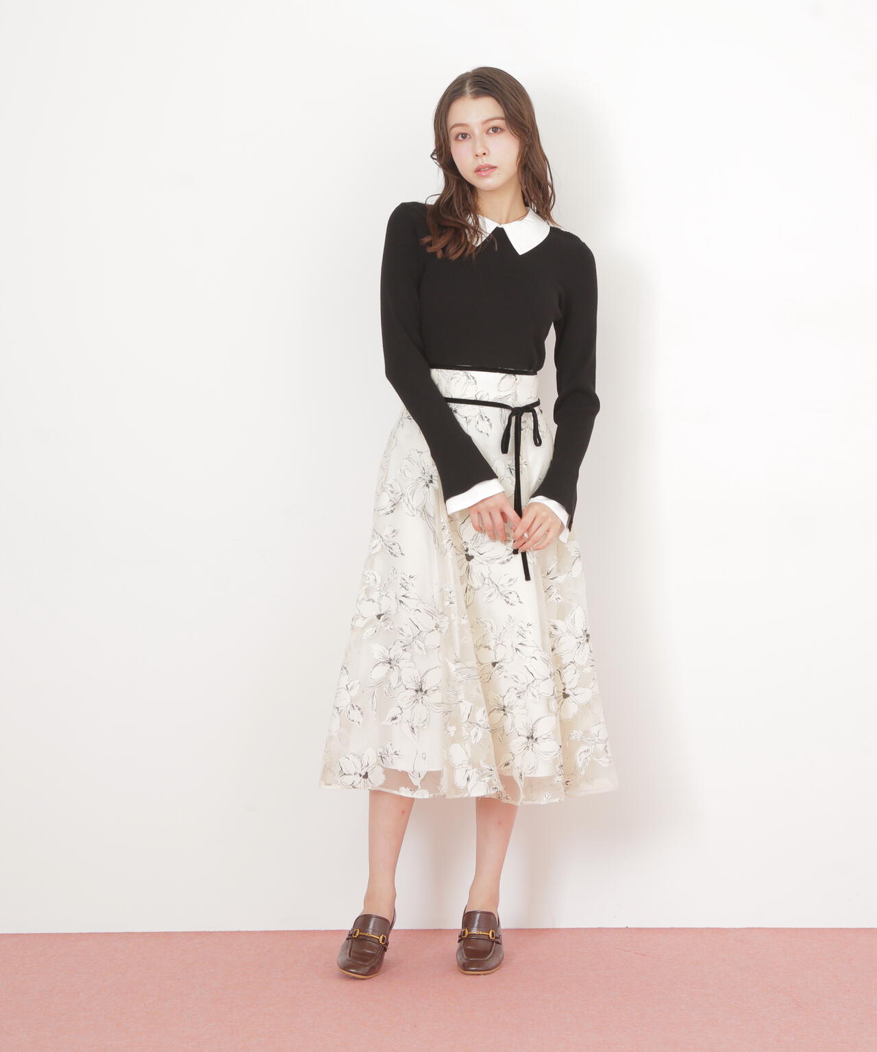 ベロアリボンオパールフラワースカート