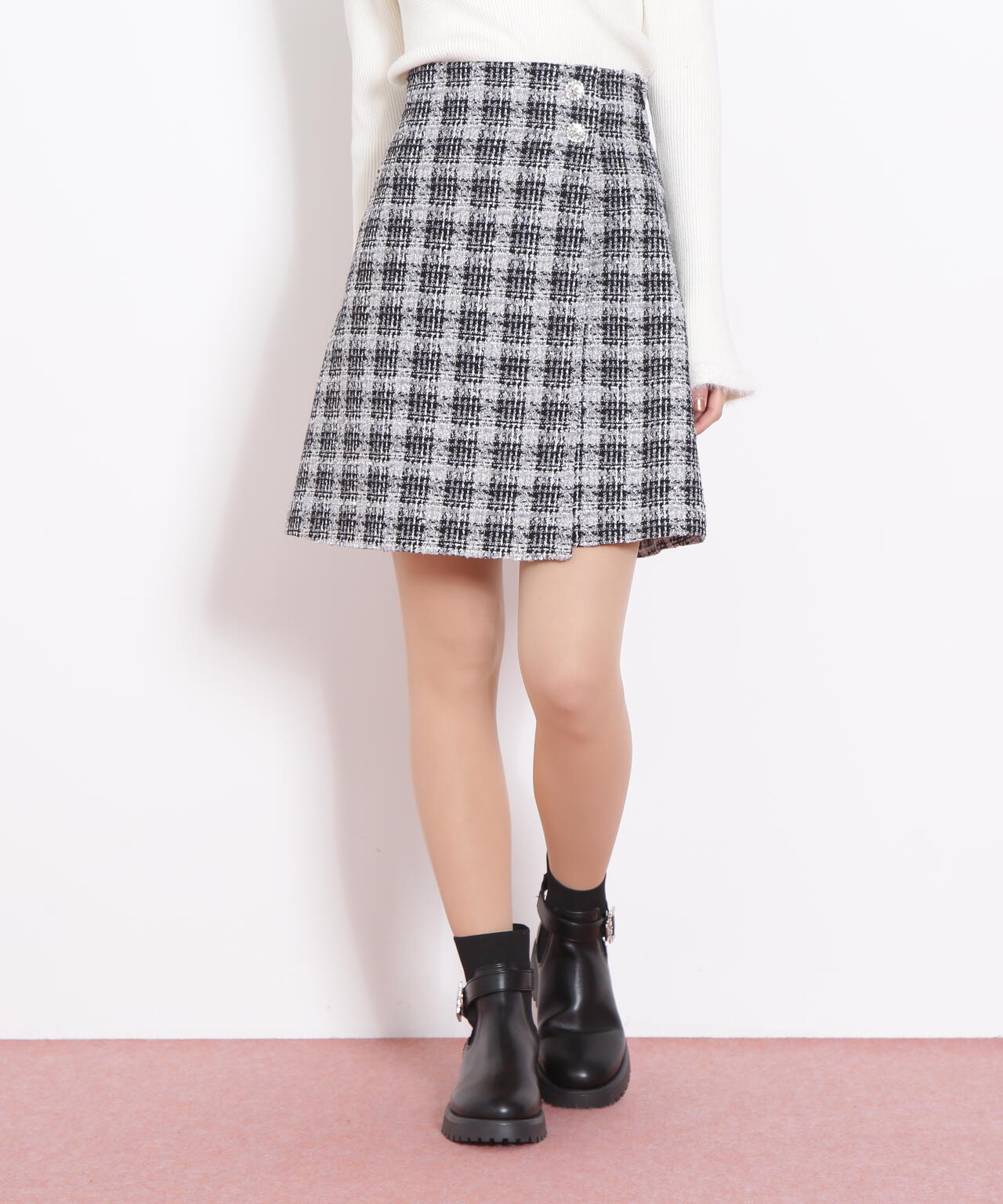 ジル バイ ジル スチュアート（JILL by JILL STUART）/ツィードチェックビジュー釦ミニスカート ツィードチェックビジュー釦ミニスカート | JILL by JILL STUART（ジル