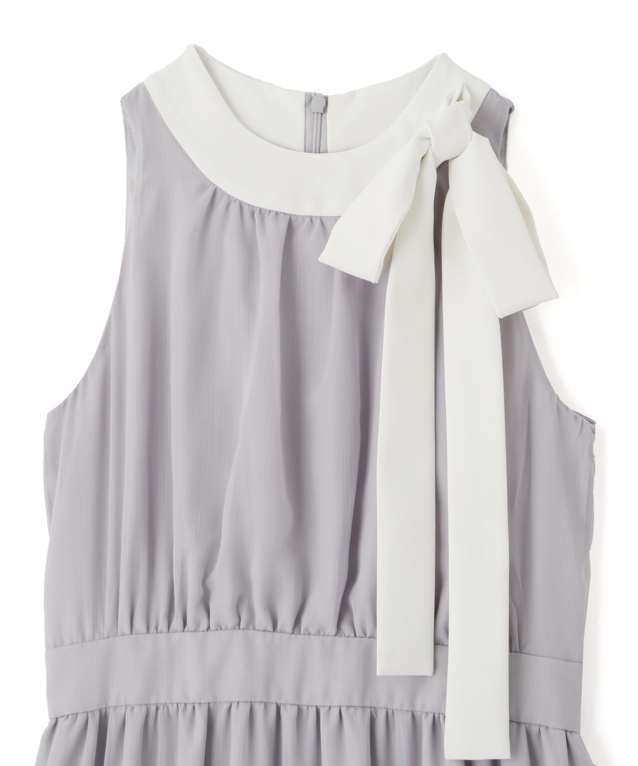 ホルターネックティアードワンピース