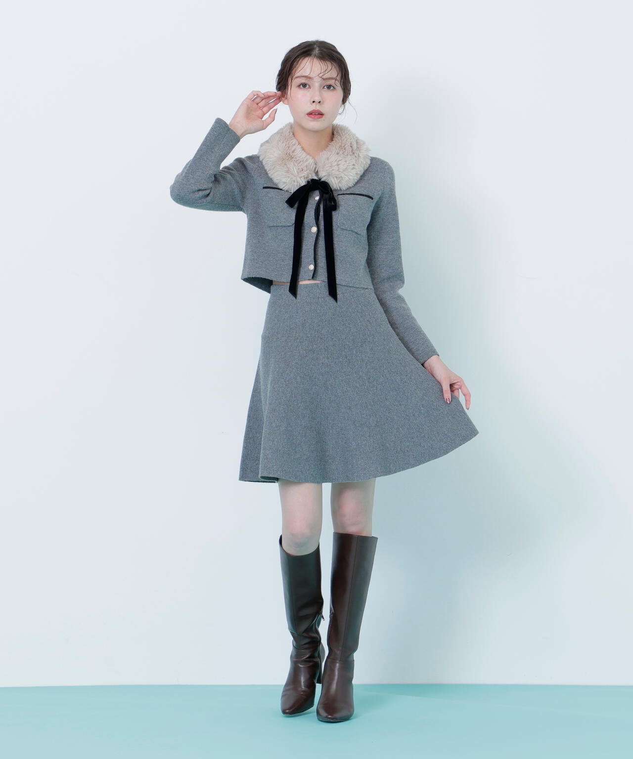 ファーティッペットニットセットアップ