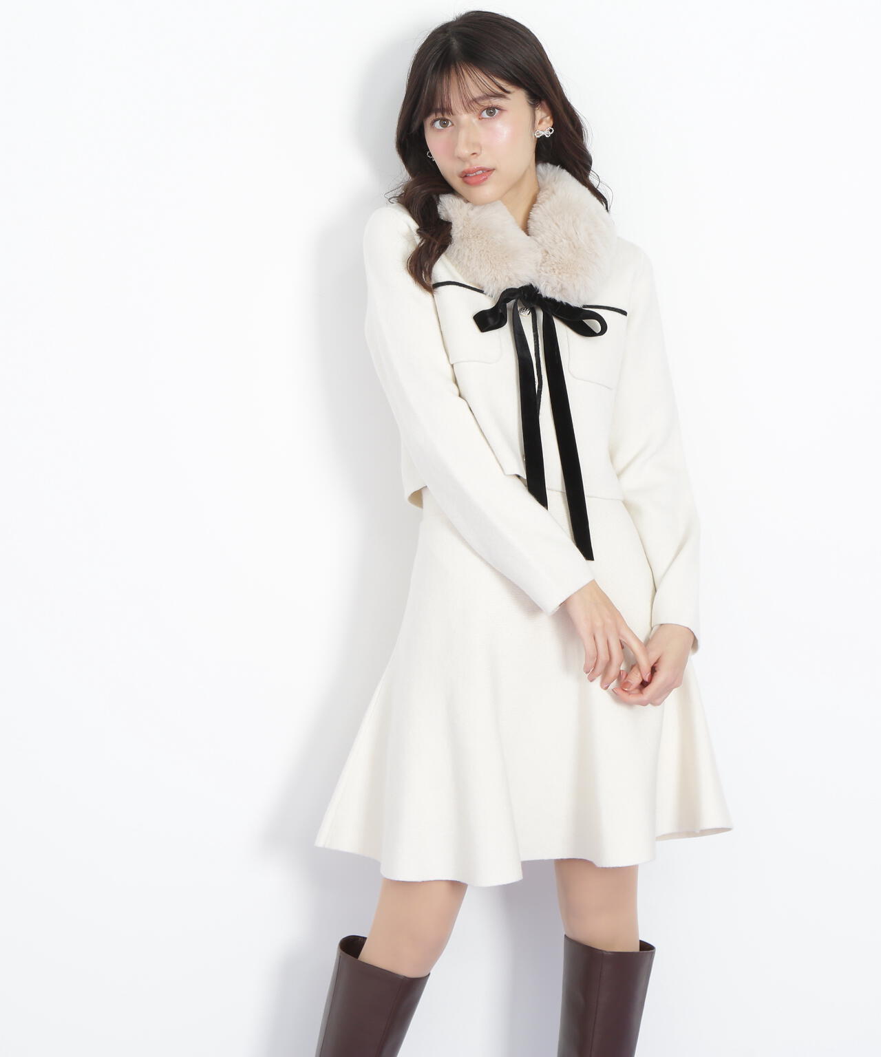 ファーティッペットニットセットアップ