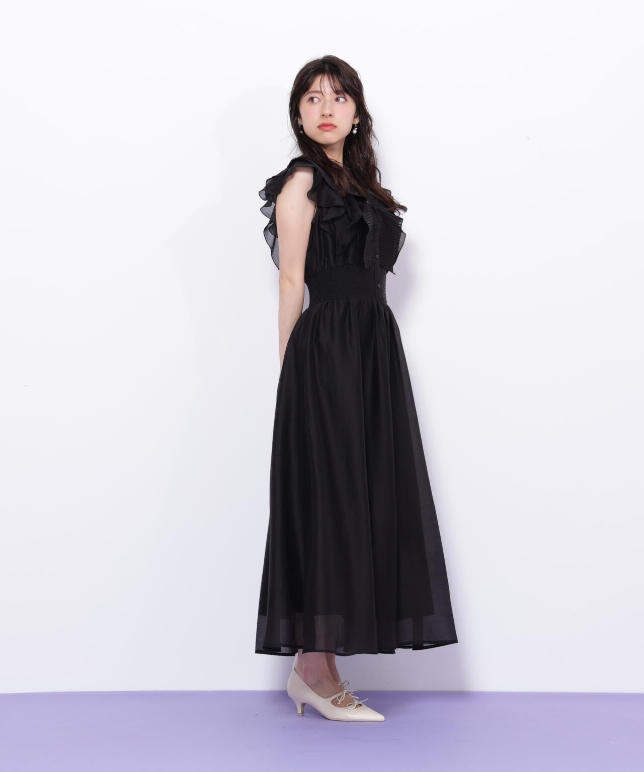 シアープリーツフリルワンピース