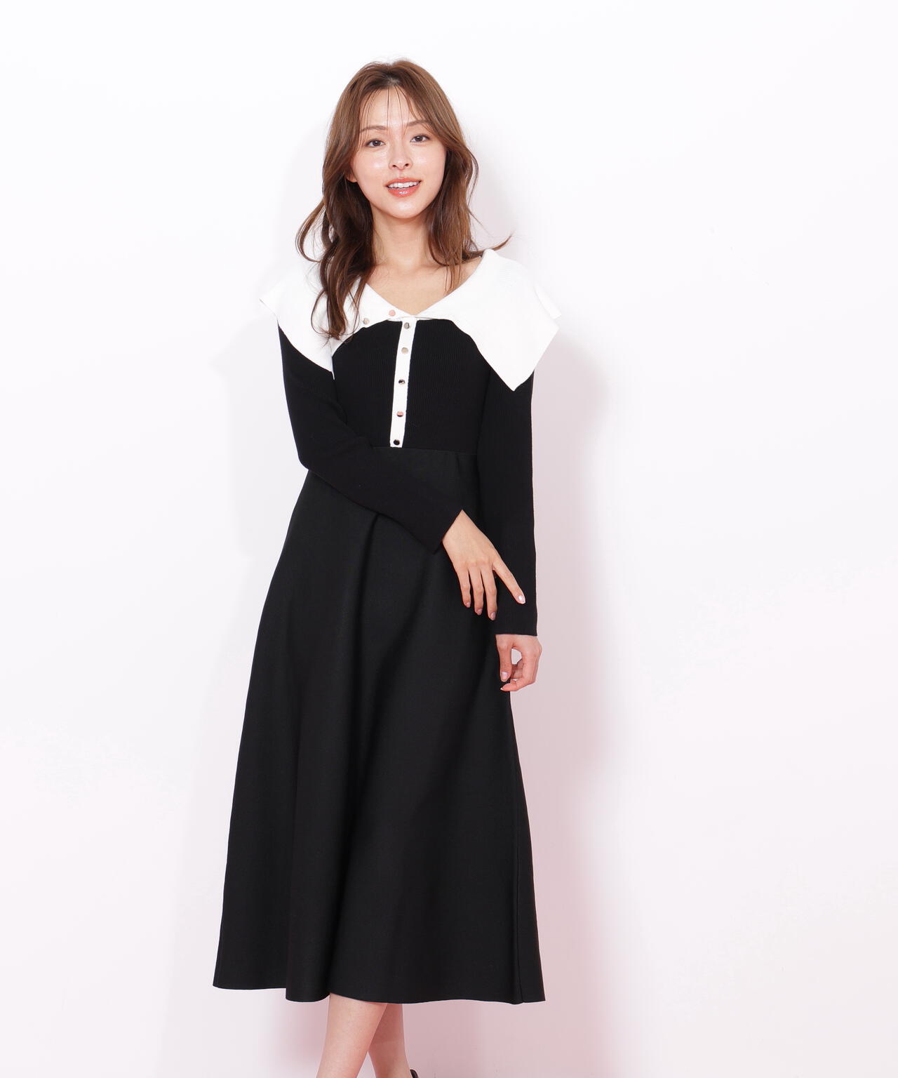 ビッグカラーニットワンピース