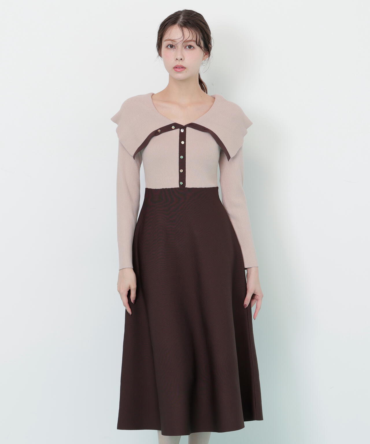 ビッグカラーニットワンピース