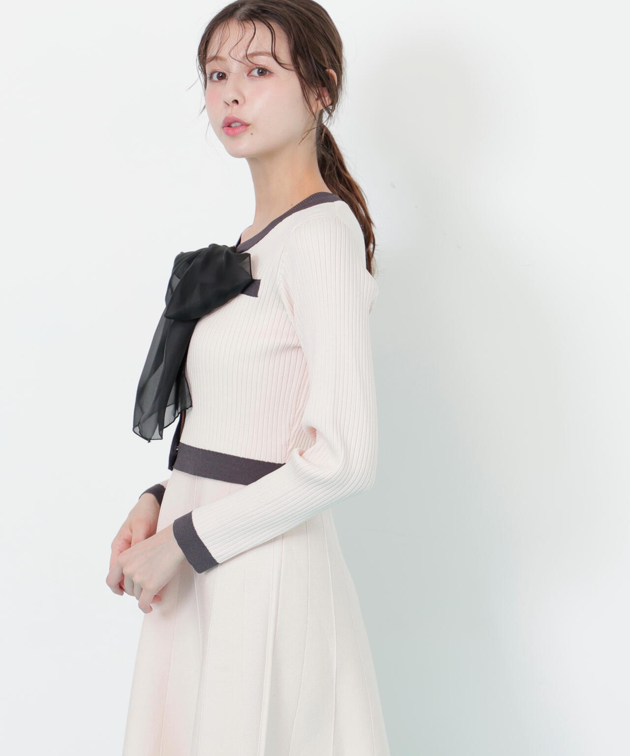 ビッグリボンニットアップ