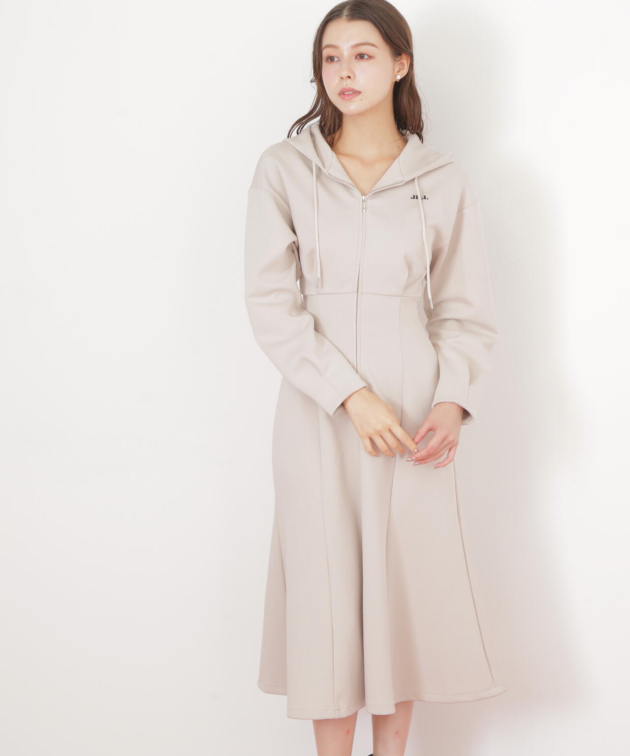 ダイバーフーディーロングワンピース