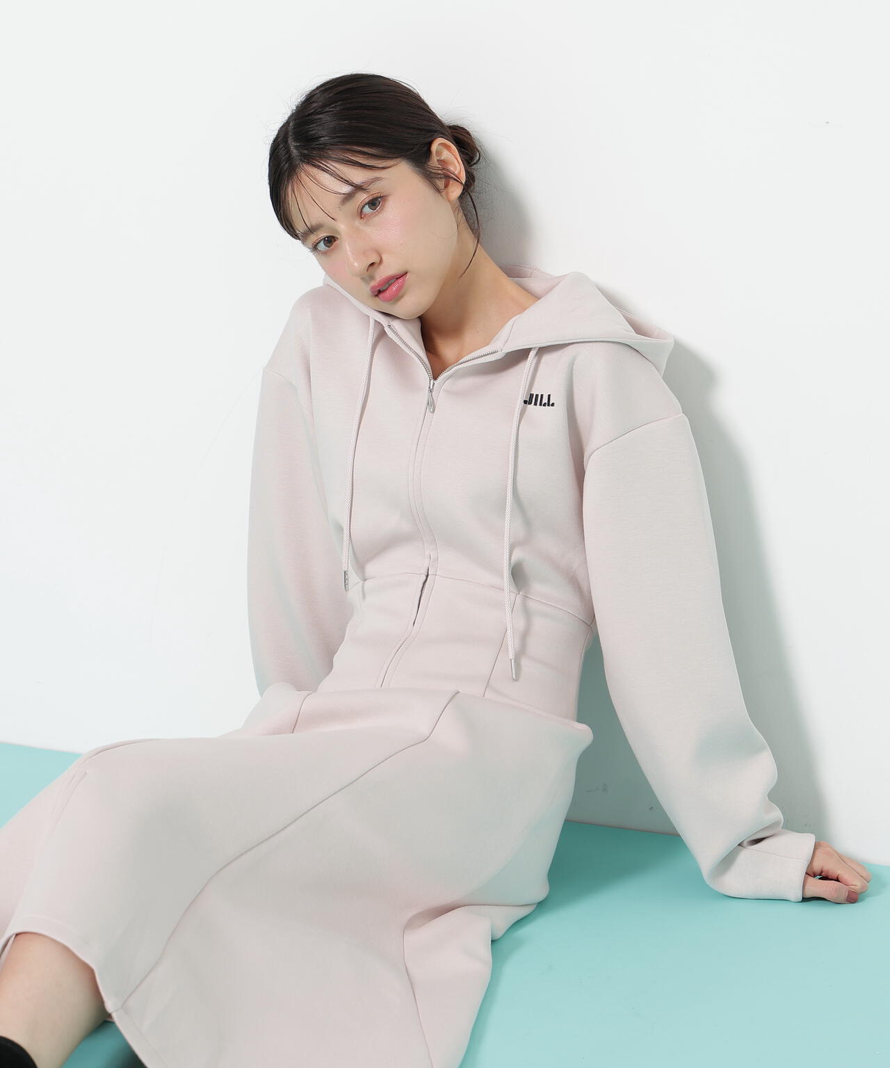 ダイバーフーディーロングワンピース