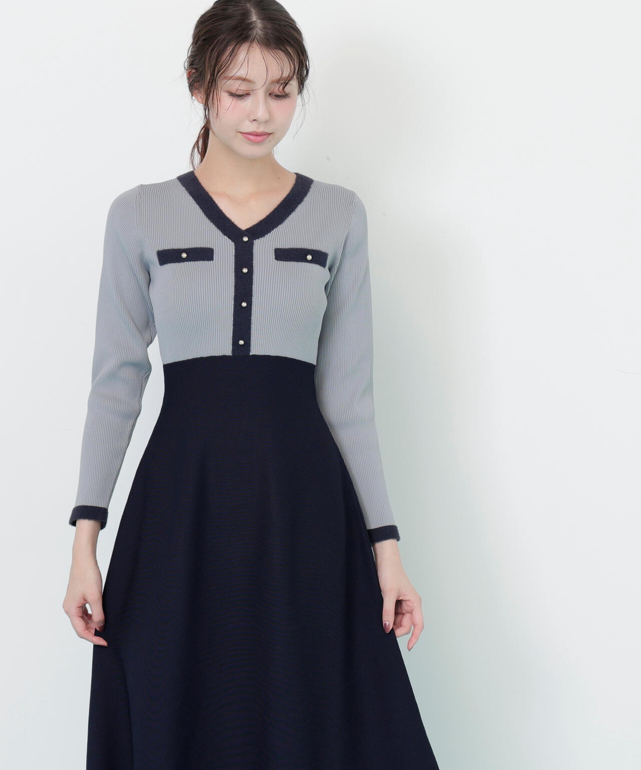 モールヤーントリミングニットワンピース