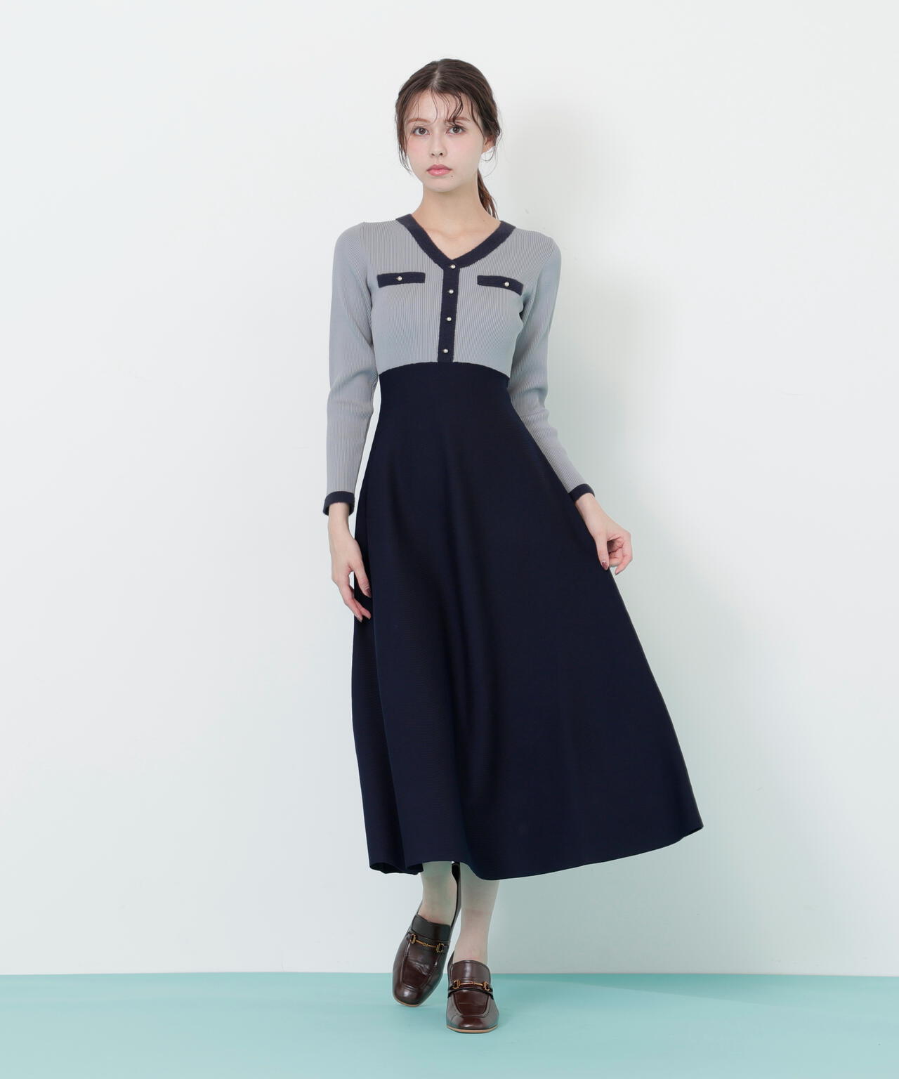 モールヤーントリミングニットワンピース